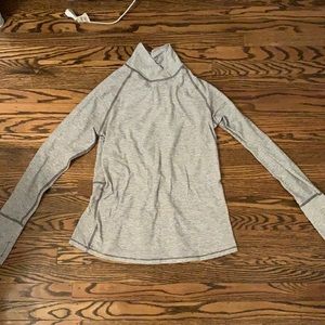 Lulu lemon pull over